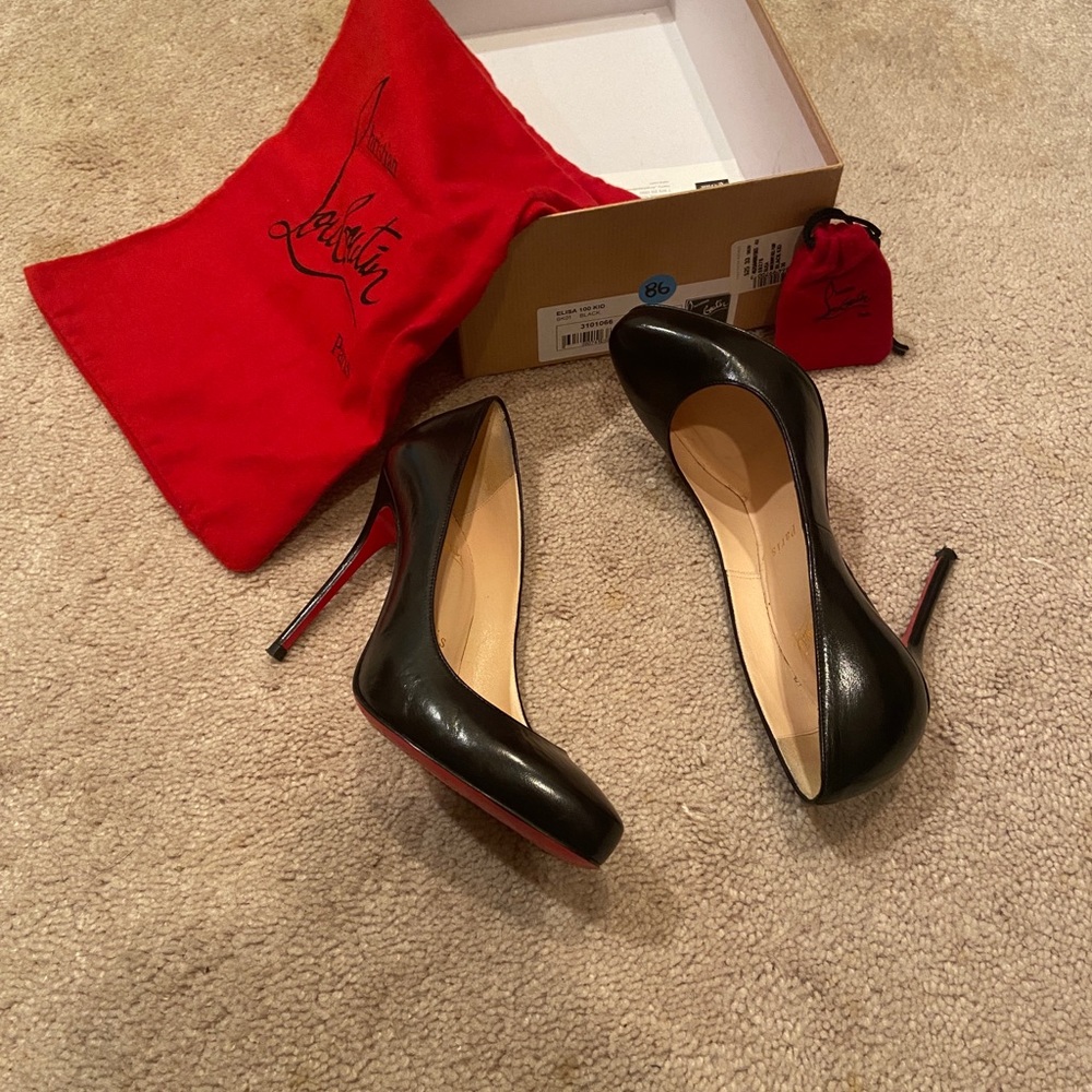 Christian Louboutin Elisa heel